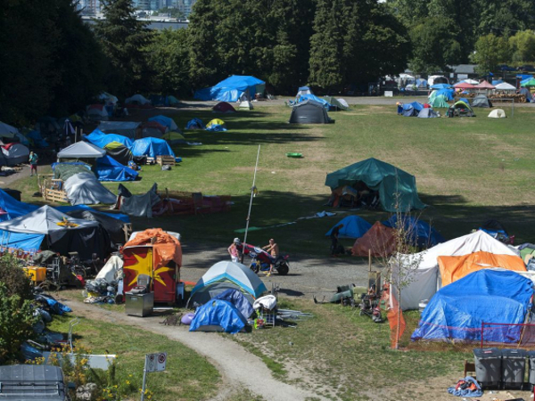 Strathcona Park violent 400-tent camp